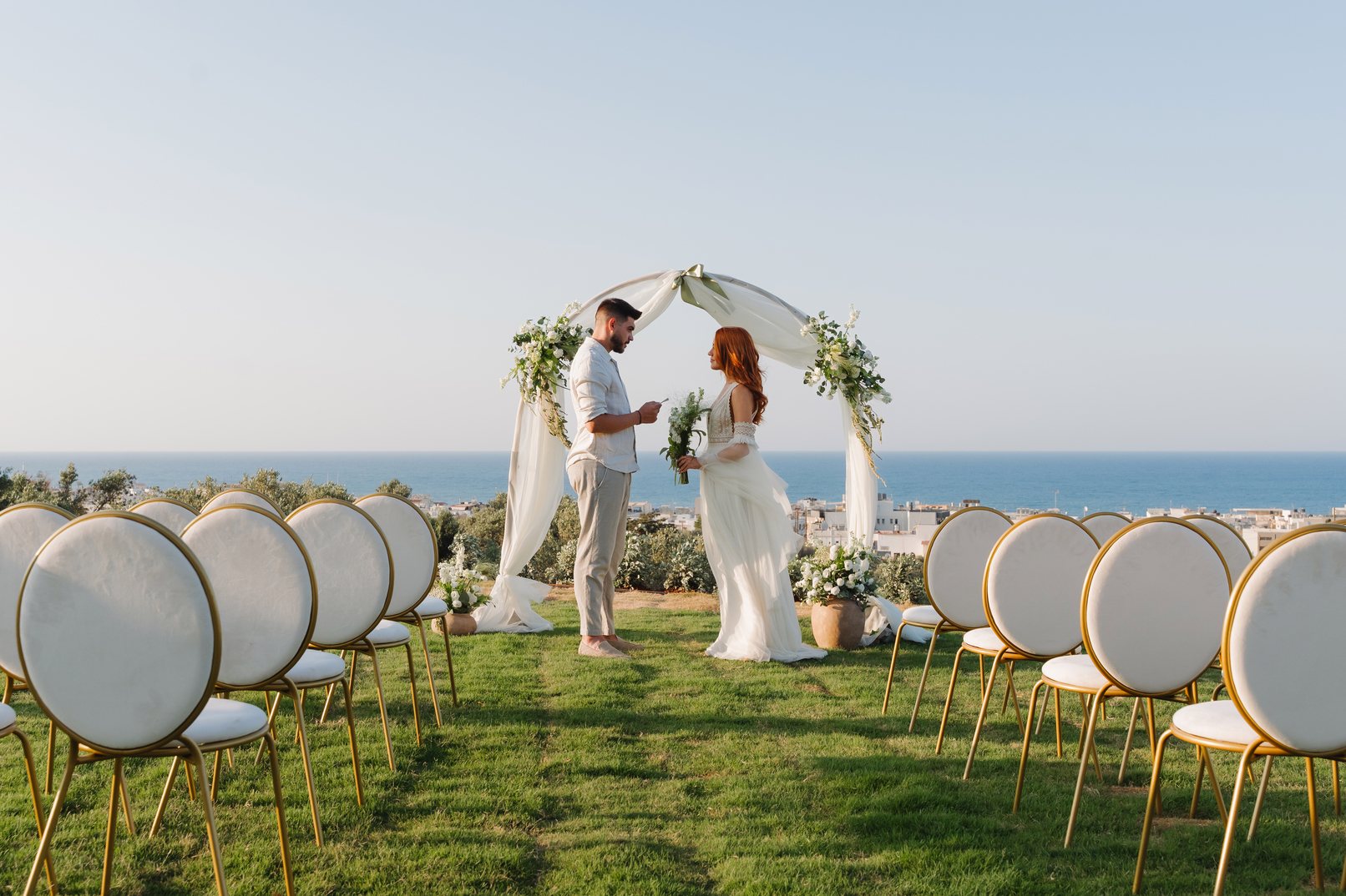 Book your wedding day in Riza Estate Crete